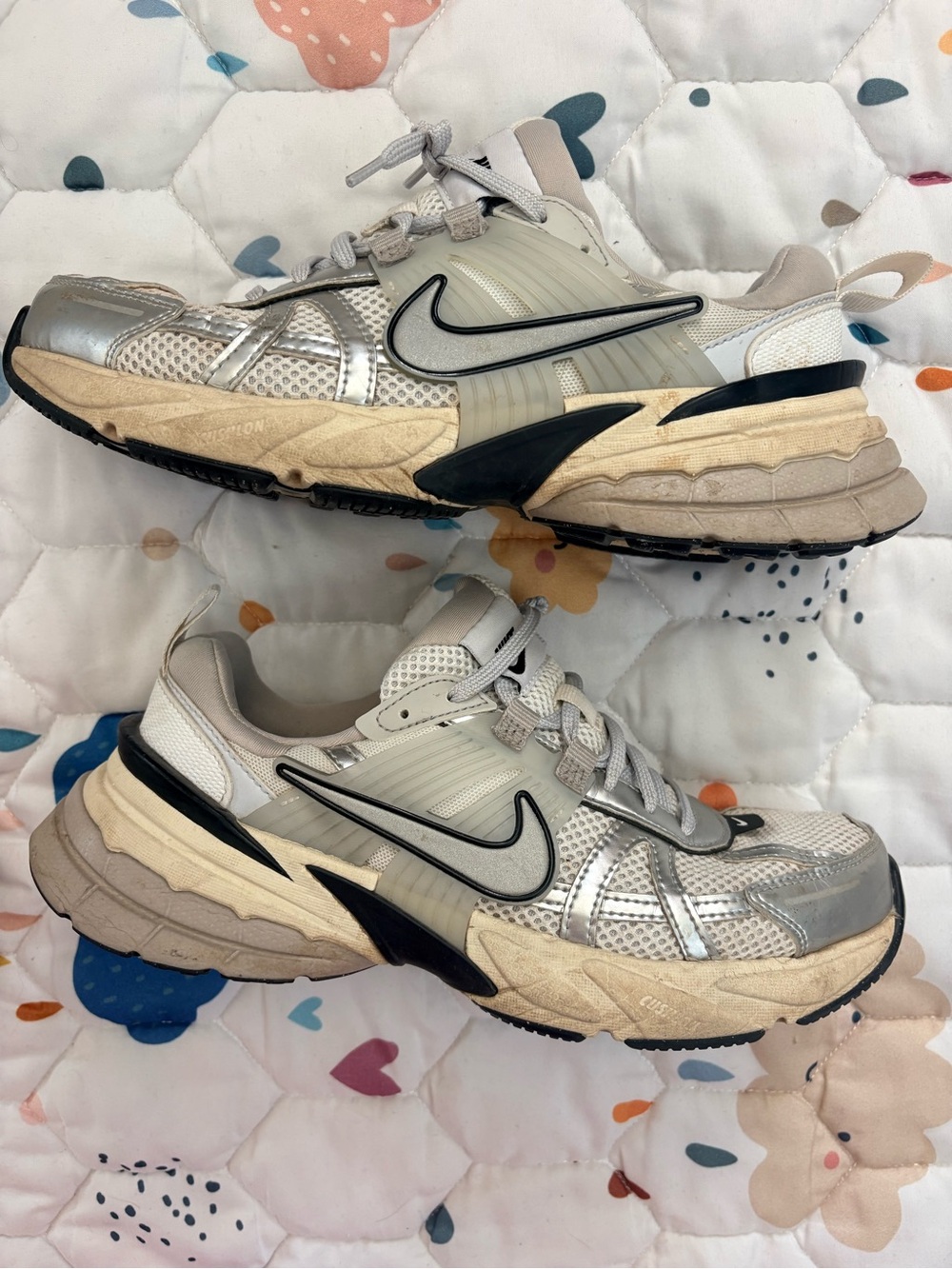 Nike V2k run sportswear shoes